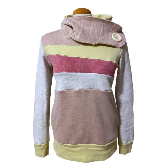 Strawberry Lemonade Upcycled Hoodie w/ Pockets Sweatshirt One of a Kind - Picture 1 of 5